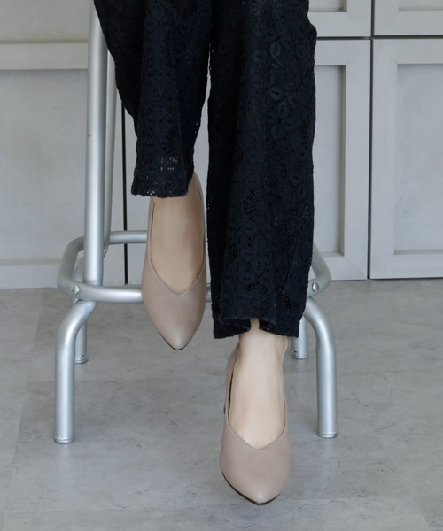 晴雨兼用 アーモンドトゥ Vカット ストレッチパンプス【日本製】（パンプス）｜chocolates（チョコラテス）