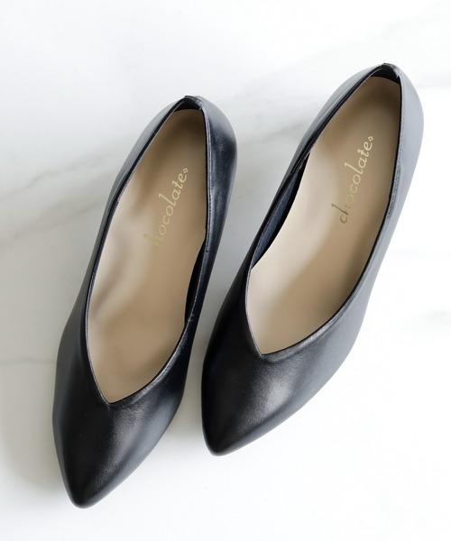 晴雨兼用 アーモンドトゥ Vカット ストレッチパンプス【日本製】（パンプス）｜chocolates（チョコラテス）