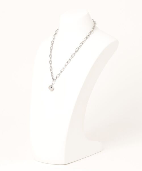 LOWRYS FARM（ローリーズファーム）の「ボールトップステンレスネックレス　983940（ネックレス・レディース・シルバー/ゴールド・FREE）」の4枚目の写真