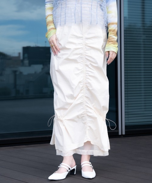 Ray BEAMS(レイビームス)の「Ray BEAMS / メッシュ レイヤー ドロスト スカート(スカート・レディース・ブラック/アイボリー・0/1)」の21枚目の写真