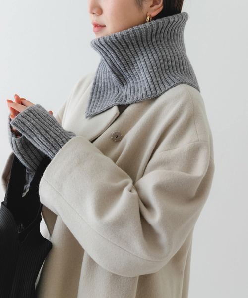 RODE SKO（ロデスコ）の「2WAYリブネックウォーマー（ネックウォーマー/スヌード・レディース・ベージュ/ブラック/グレー・ONE）」の5枚目の写真
