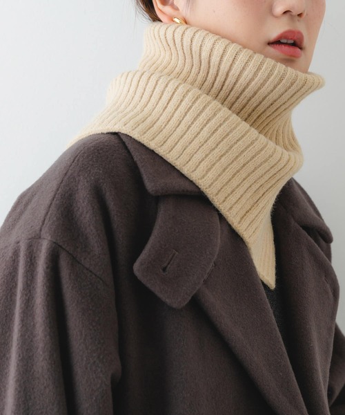 RODE SKO（ロデスコ）の「2WAYリブネックウォーマー（ネックウォーマー/スヌード・レディース・ベージュ/ブラック/グレー・ONE）」の13枚目の写真
