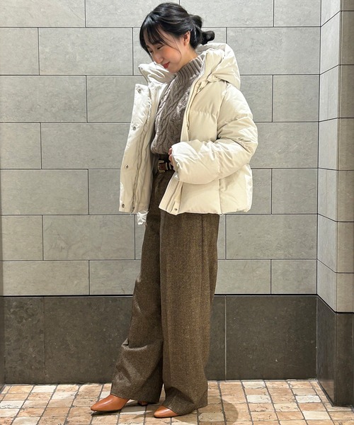 Banana Republic(バナナリパブリック)の「Lani パファージャケット(ダウンジャケット/コート・レディース・カーキ/アイボリー・XS/L/S/M)」の9枚目の写真