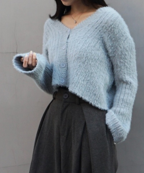 Chouchour(シュシュール)の「【chouchour/シュシュール】フェザー糸ショート丈カーディガン(カーディガン/ボレロ・レディース・ホワイト/ブラック/グレー/サックスブルー/ピンク・FREE)」の3枚目の写真