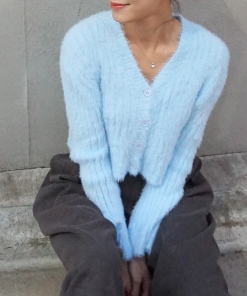 Chouchour(シュシュール)の「【chouchour/シュシュール】フェザー糸ショート丈カーディガン(カーディガン/ボレロ・レディース・ホワイト/ブラック/グレー/サックスブルー/ピンク・FREE)」の4枚目の写真