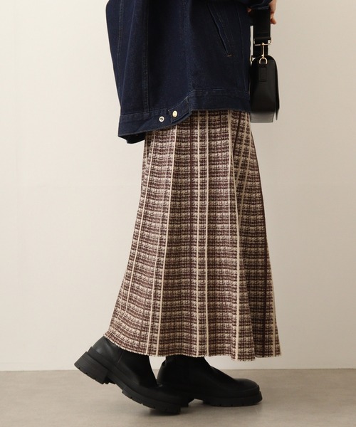 FUNALIVE（ファンアライブ）の「je crois soi チェック柄ジャカードニットスカート（スカート・レディース・ベージュ/ブラック/オフホワイト/ブラウン/グレー/ブラック系その他/グレー系その他/ベージュ系その他・FREE）」の16枚目の写真