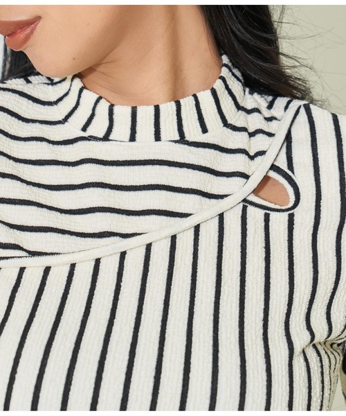 LATINA(ラティーナ)の「ジオメトリック ボーダー ストライプ ハイネック 長袖(Tシャツ/カットソー・レディース・ブラック/アイボリー・FREE)」の14枚目の写真