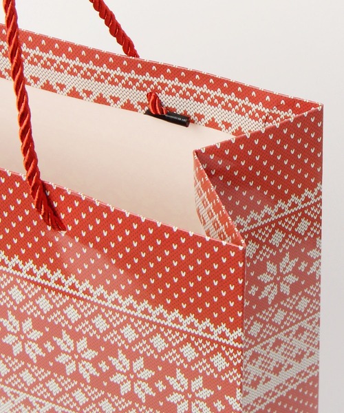 FOREVER 21（フォーエバー トゥエンティーワン）の「クリスマスショッパー　セット１（ラッピングキット・レディース・グリーン・FREE）」の4枚目の写真