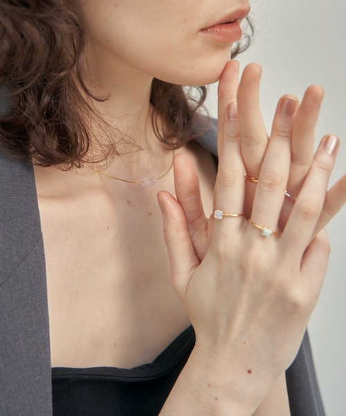 unsheer(アンシアー)の「gem stone ring / サイズ調節可能(リング・レディース・ローズ系2/ホワイト×シルバー/ライトイエロー系1/ライトグリーン系2/ローズ系1/ホワイト×ゴールド/ライトイエロー系2/ライトグリーン系1・FREE)」の15枚目の写真