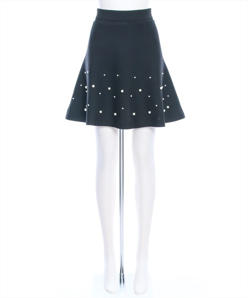 clear（クリア）の「インパン付きパールニットフレアスカート（スカート・レディース・ブラック/グレイッシュベージュ・F）」の11枚目の写真