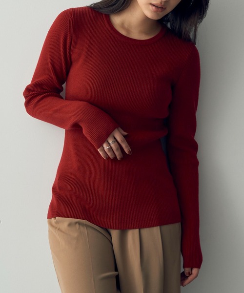 YECCA VECCA（イェッカヴェッカ）の「クルーネックリブ編みニット（ニット/セーター・レディース・ブラック/ベージュ/レッド/オフホワイト・FREE）」の4枚目の写真