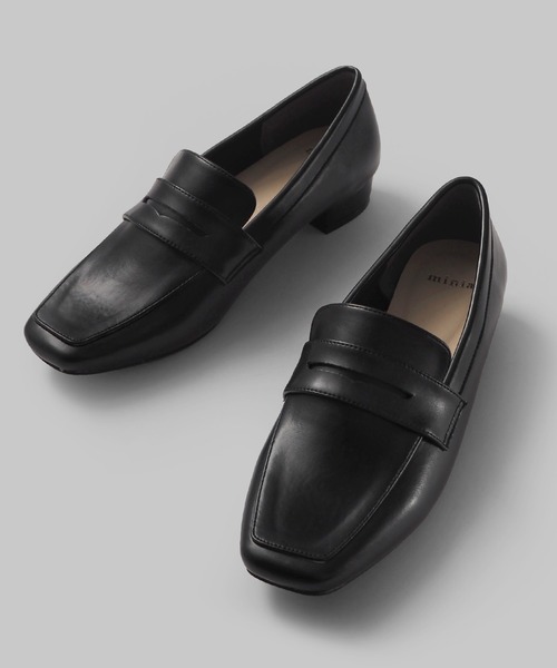 minia（ミニア）の「スクエアトゥコインローファー（ローファー・レディース・ブラック/シルバー/ブラック系1/アイボリー・LL/S/M/L）」の2枚目の写真