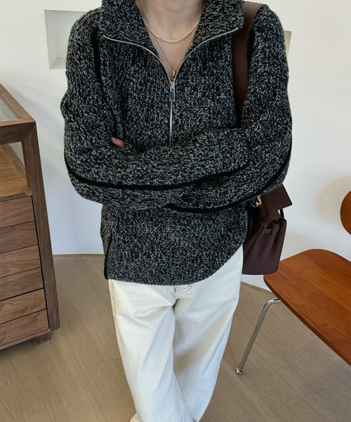 LYEON(リヨン)の「ハーフジップミックスカラー糸ニットプルオーバー(ニット/セーター・レディース・ブラウン/ベージュ/ブラック・FREE)」の4枚目の写真