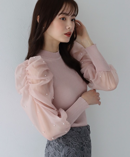 BLUEEAST(ブルーイースト)の「パールシアースリーブニット(ニット/セーター・レディース・ブラック/ホワイト/ピンク・MEDIUM)」の3枚目の写真