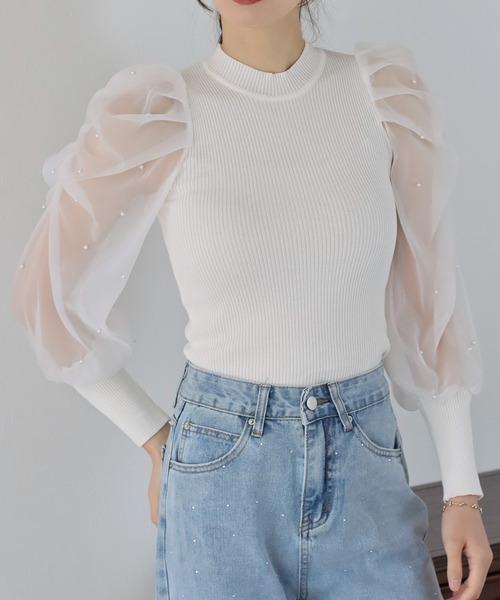 BLUEEAST(ブルーイースト)の「パールシアースリーブニット(ニット/セーター・レディース・ブラック/ホワイト/ピンク・MEDIUM)」の4枚目の写真