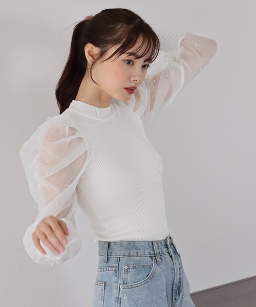 BLUEEAST(ブルーイースト)の「パールシアースリーブニット(ニット/セーター・レディース・ブラック/ホワイト/ピンク・MEDIUM)」の8枚目の写真