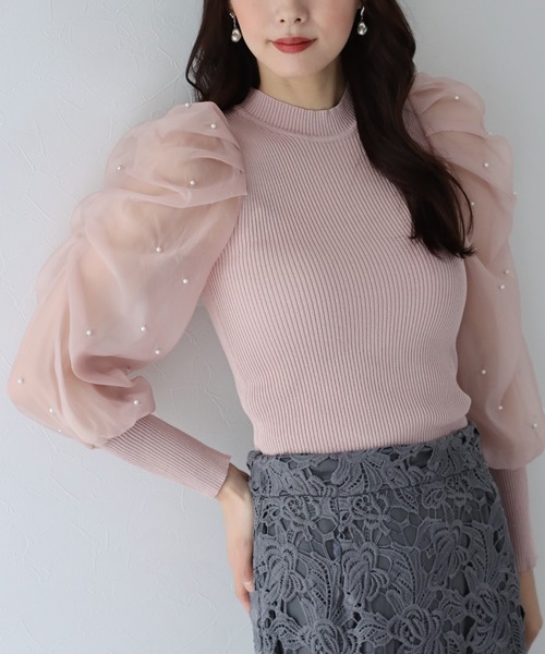 BLUEEAST(ブルーイースト)の「パールシアースリーブニット(ニット/セーター・レディース・ブラック/ホワイト/ピンク・MEDIUM)」の19枚目の写真