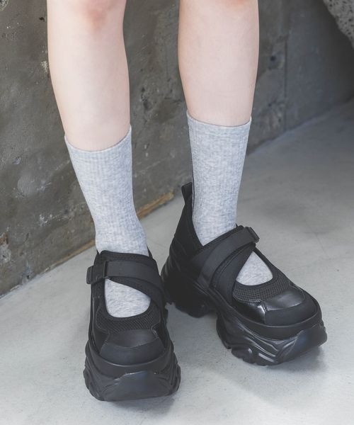 JEANASIS（ジーナシス）の「asymmetry sneakers/104199