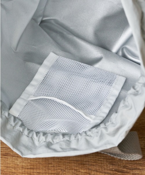 CUISINE HABITS（クイジーヌハビッツ）の「クイジーヌハビッツ 保冷ランチ巾着（お弁当箱・レディース・グレー/ピンクベージュ・フリー）」の9枚目の写真