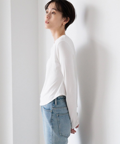 LOWRYS FARM（ローリーズファーム）の「ロゴラウンドロンＴＬＳ　108400（Tシャツ/カットソー・レディース・オフホワイト/ブラック・FREE）」の11枚目の写真