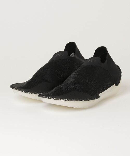 Y-3（ワイスリー）の「Y-3 ITOGO（スニーカー・メンズ・ブラック系・27.0cm/26.0cm/28.0cm/27.5cm/28.5cm/25.5cm/26.5cm/25.0cm/22.5cm/23.5cm）」の2枚目の写真