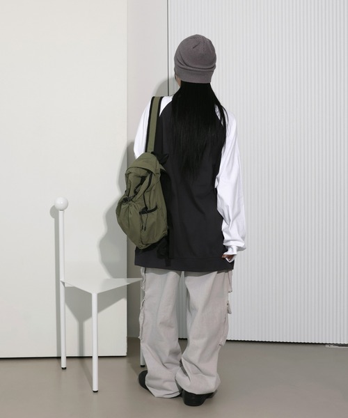 FOLLOWIN（フォロウィン）の「[かわいいストリートムード]ナイロンストリングシャカシャカバックパック（バックパック/リュック・レディース・ブラック/アイボリー/カーキ/ライトブルー/ピンク・ONE SIZE）」の8枚目の写真