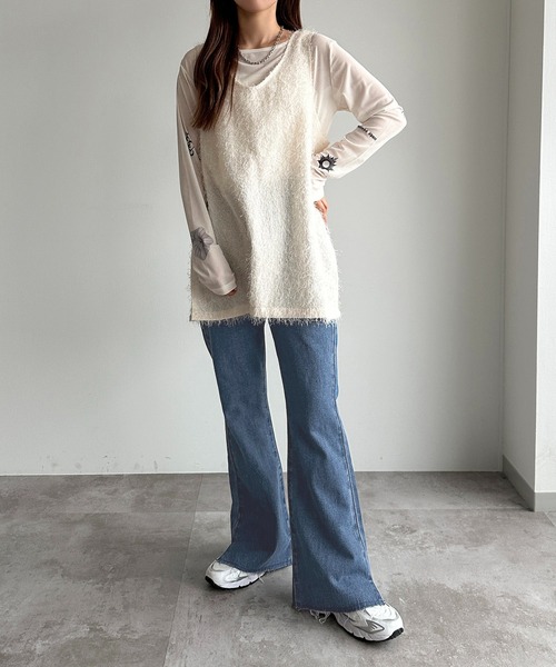 apres jour mignon(アプレジュールミニョン)の「シャギーノースリーブチュニック【ZOZOTOWN限定アイテム】(ベスト・レディース・アイボリー/ブラック/オフホワイト・X-LARGE/フリー)」の7枚目の写真