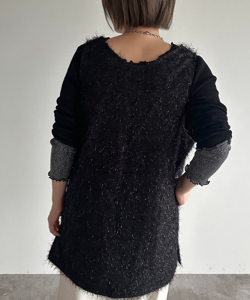 apres jour mignon(アプレジュールミニョン)の「シャギーノースリーブチュニック【ZOZOTOWN限定アイテム】(ベスト・レディース・アイボリー/ブラック/オフホワイト・X-LARGE/フリー)」の5枚目の写真