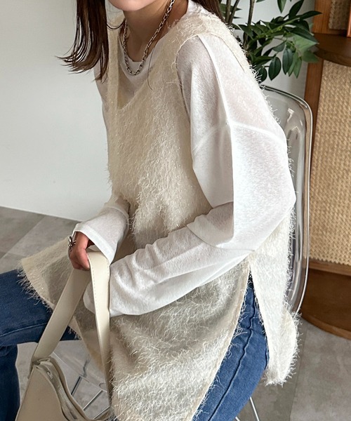apres jour mignon(アプレジュールミニョン)の「シャギーノースリーブチュニック【ZOZOTOWN限定アイテム】(ベスト・レディース・アイボリー/ブラック/オフホワイト・X-LARGE/フリー)」の20枚目の写真