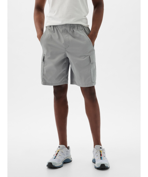 GAP（ギャップ）の「8インチ ポプリン カーゴショートパンツ（カーゴパンツ・メンズ・グレー/ブラック・XS/S/M/L/XL）」の3枚目の写真
