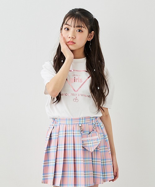 by LOVEiT(バイラビット)の「girlsマークバックフリルTシャツ(Tシャツ/カットソー・キッズ・オフホワイト/ピンク/ブラック/ベージュ・120cm/130cm/140cm/150cm/160cm)」の16枚目の写真