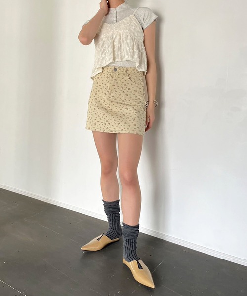 Jewelobe(ジュエローブ)の「シアーエンブロイダリーペプラムビスチェ(キャミソール・レディース・ブラック/アイボリー・FREE)」の8枚目の写真