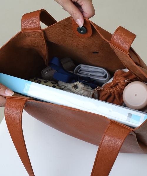 セール】【A4収納可能】マルチに使えるきれいめ合皮トートバッグ