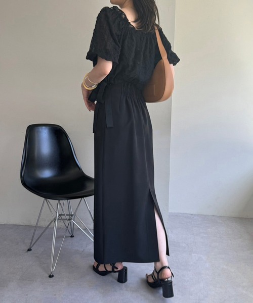 one after another NICE CLAUP(ワンアフターアナザーナイスクラップ)の「サイドリボンオフショルブラウス【WEB限定商品】(シャツ/ブラウス・レディース・ブラック/ブラック系その他/ホワイト系その他・FREE)」の19枚目の写真