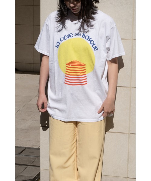 THE BAREFOOT(ベアフット)の「【 Le Bonjour surf / ボンジュールサーフ 】 ブランドロゴ グラフィックプリント 半袖 Tシャツ(Tシャツ/カットソー・メンズ・レッド/ブルー/イエロー・L/M/XL)」の4枚目の写真