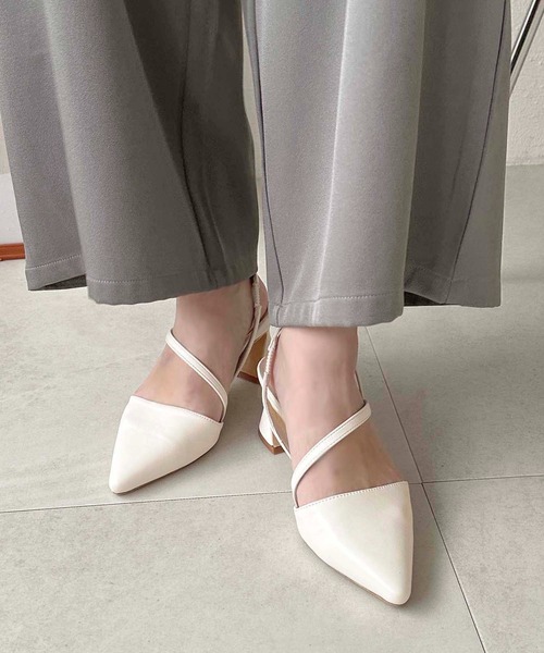 apres jour clair(アプレジュールクレア)の「【apres jour clair】ポインテッドトゥミュール【ZOZOTOWN限定アイテム】(パンプス・レディース・シルバー/ブラック/アイボリー・LARGE/MEDIUM/X-LARGE/SMALL)」の5枚目の写真