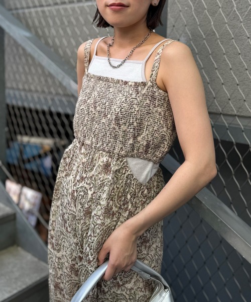 CIAOPANIC（チャオパニック）の「INDIAペイズリーサイドカットアウトサロペット（サロペット/オーバーオール・レディース・ブラック/ライム/ベージュ・FREE）」の3枚目の写真