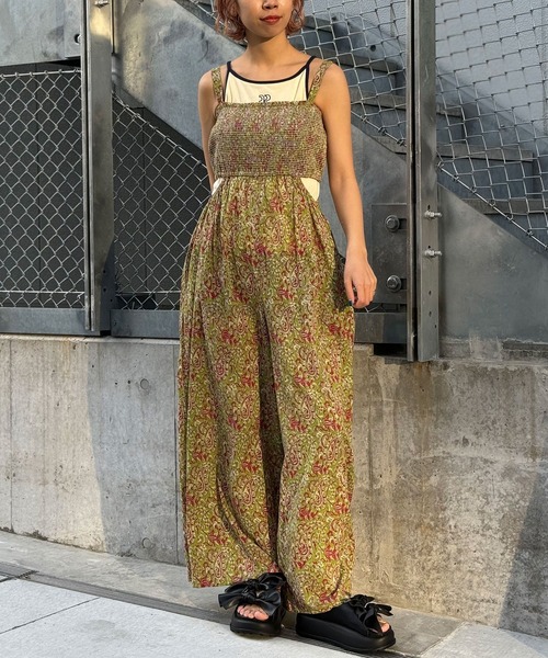 CIAOPANIC（チャオパニック）の「INDIAペイズリーサイドカットアウトサロペット（サロペット/オーバーオール・レディース・ブラック/ライム/ベージュ・FREE）」の16枚目の写真