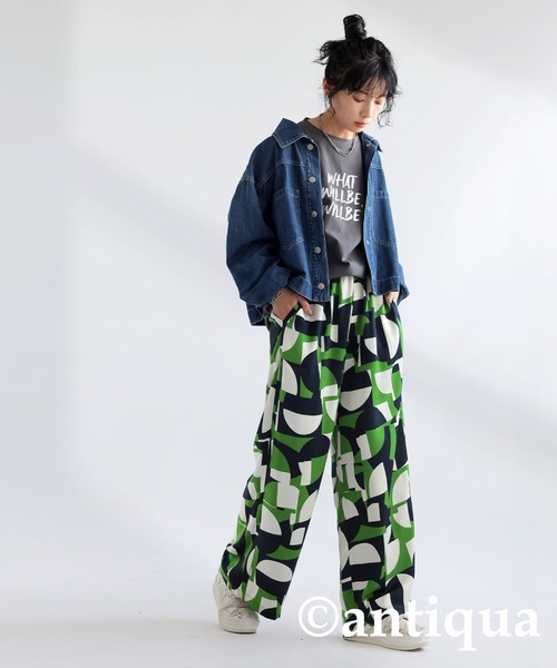 antiqua(アンティカ)の「幾何学模様パンツ(その他パンツ・レディース・グリーン・P/R)」の6枚目の写真