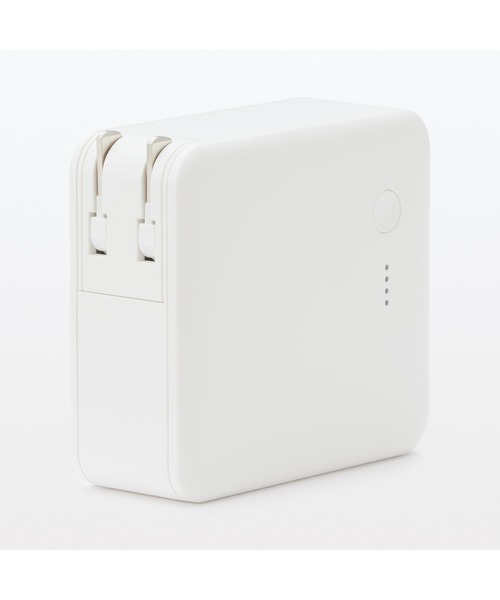 無印良品（ムジルシリョウヒン）の「急速充電ができるモバイルバッテリー付充電器　５０００ｍＡｈ　ＵＳＢ－Ｃ／Ａ　ＭＪ－ＰＳＭＢ５０（生活家電・メンズ・その他・FREE）」の2枚目の写真