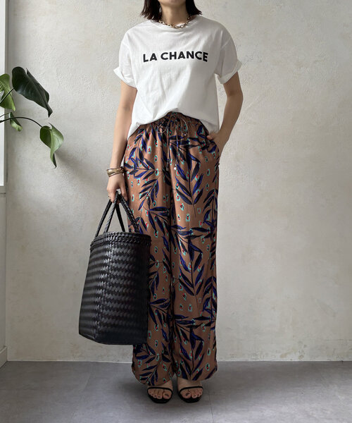 DouDou（ドゥドゥ）の「【WEB限定】ボタニカルプリントイージーパンツ（その他パンツ・レディース・キャメル/オフホワイト・FREE）」の12枚目の写真