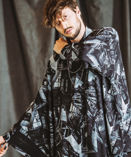 NO ID.(ノーアイディ)の「【NO ID.】Asymmetry Poncho Shirt / アシンメトリー ポンチョ シャツ(シャツ/ブラウス・メンズ・グレー/ブラック/その他22・ONE SIZE)」の3枚目の写真