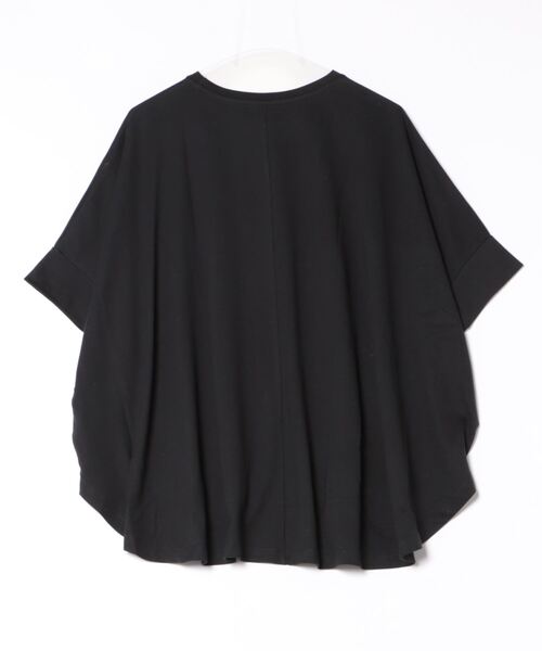 WORLD WIDE LOVE!(ワールドワイドラブ)の「CATポンチョTEE(Tシャツ/カットソー・レディース・オフホワイト/ブラック/グレイッシュベージュ/イエロー/カーキ・1)」の17枚目の写真