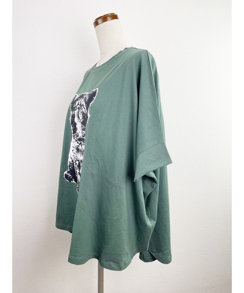 WORLD WIDE LOVE!(ワールドワイドラブ)の「CATポンチョTEE(Tシャツ/カットソー・レディース・オフホワイト/ブラック/グレイッシュベージュ/イエロー/カーキ・1)」の21枚目の写真