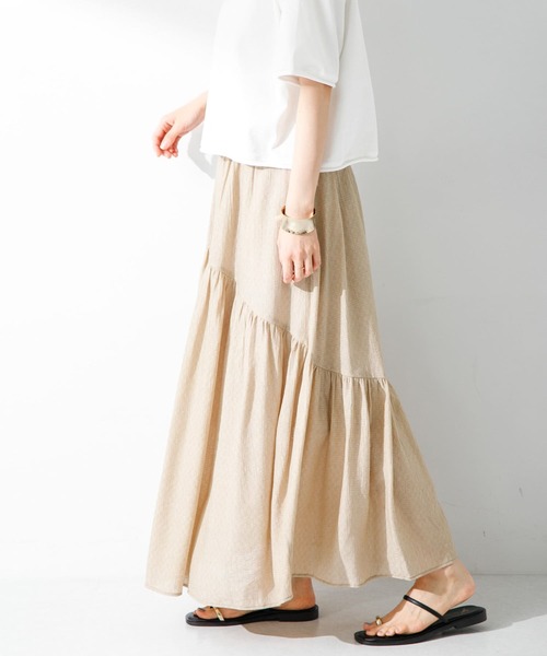 URBAN RESEARCH Sonny Label（アーバンリサーチサニーレーベル）の「楊柳ラメドビーワンティアードスカート（スカート・レディース・ベージュ/ピンク/ブラック・FREE）」の3枚目の写真