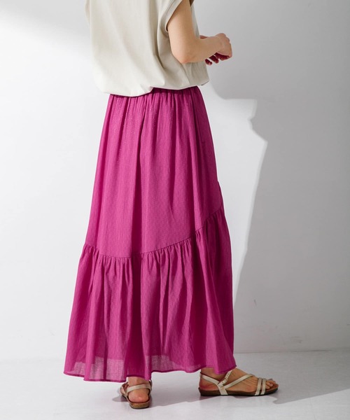 URBAN RESEARCH Sonny Label（アーバンリサーチサニーレーベル）の「楊柳ラメドビーワンティアードスカート（スカート・レディース・ベージュ/ピンク/ブラック・FREE）」の21枚目の写真