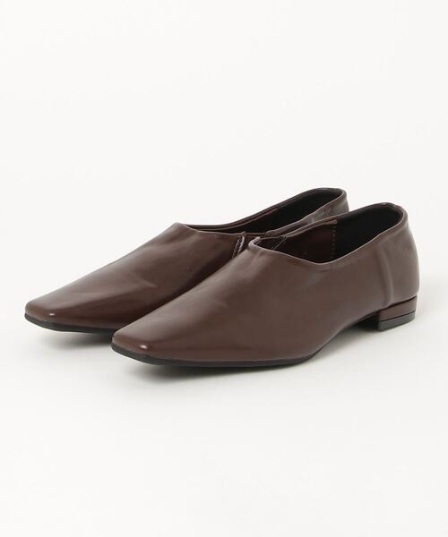 【studio doe】スクエアトゥストラップクラウド スリッポン シューズ 台湾発【STUDIO DOE】Square-toe strap cloud slip-on shoes