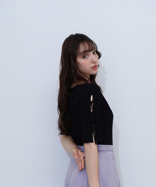 NATURAL BEAUTY BASIC(ナチュラルビューティーベーシック)の「◇スリットリボンスリーブニット(ニット/セーター・レディース・ブラック/ライトグリーン/グレイッシュベージュ・FREE)」の9枚目の写真