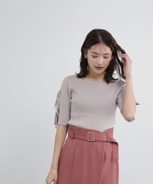 NATURAL BEAUTY BASIC(ナチュラルビューティーベーシック)の「◇スリットリボンスリーブニット(ニット/セーター・レディース・ブラック/ライトグリーン/グレイッシュベージュ・FREE)」の12枚目の写真