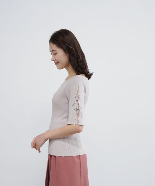 NATURAL BEAUTY BASIC(ナチュラルビューティーベーシック)の「◇スリットリボンスリーブニット(ニット/セーター・レディース・ブラック/ライトグリーン/グレイッシュベージュ・FREE)」の19枚目の写真
